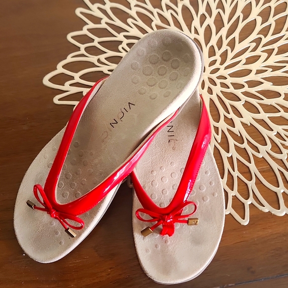 Vionic Sandals - Picture 1 of 3